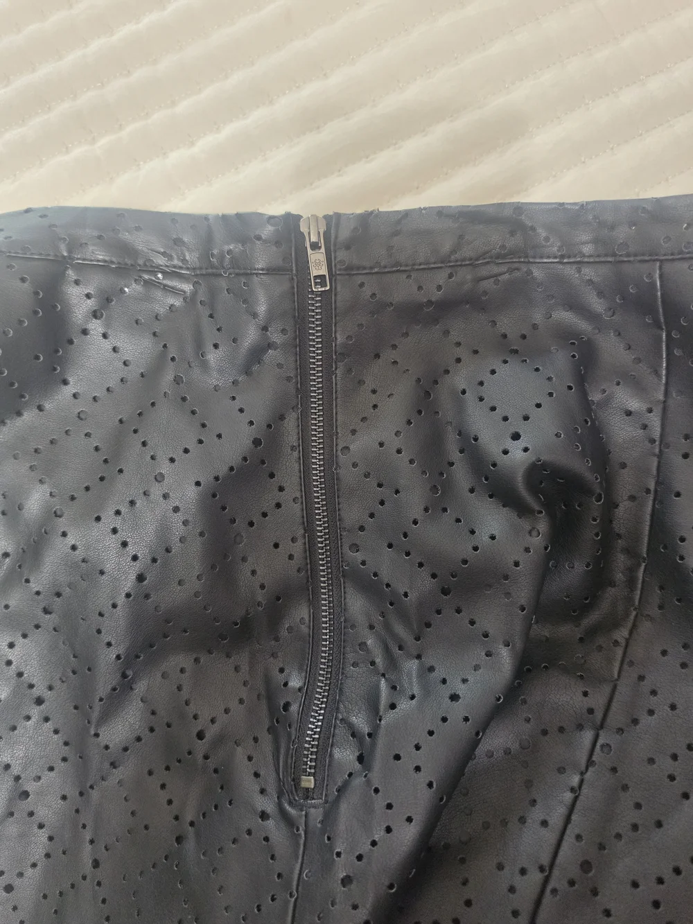 Jessica Simpson Black Laser-Cut Skater Skirt
